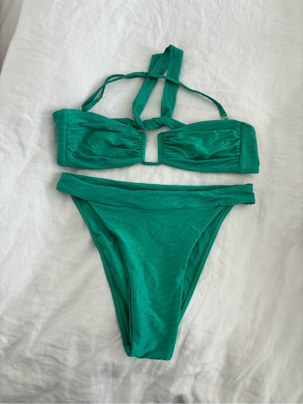 Monday Swimwear Beautiful Turquoise/Blue Bikini: